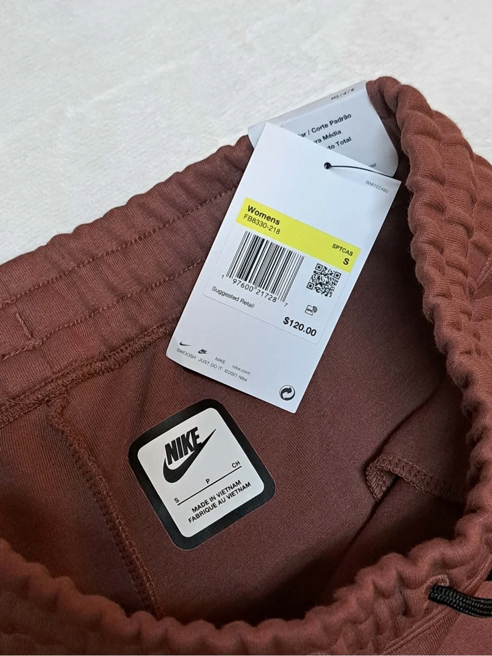 Nike Sportswear Tech Fleece Mid-Rise Jogger Pants : Women's size SMALL
